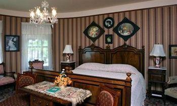 Oakenwald Terrace Hotel Chatfield Ngoại thất bức ảnh